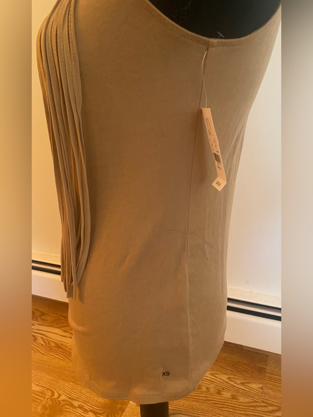 New York & Company NWT Tan Fringed Halter Boho Western Festival Sz XS Small Top - Picture 4 of 8